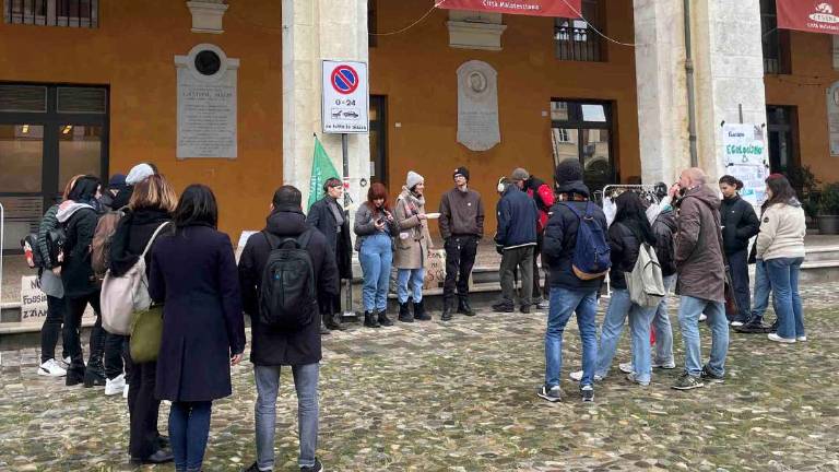 Cesena, il ritorno in piazza di Fridays for future Cesena Cesena, il ritorno in piazza di Fridays for future Cesena