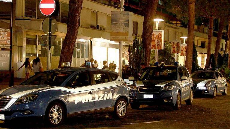 Milano Marittima, 18 locali sanzionati. Ora si rischia la chiusura Milano Marittima, 18 locali sanzionati. Ora si rischia la chiusura