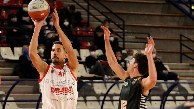 Basket B, Rimini, Imola, Faenza e Cesena: chi lancia la volata? Basket B, Rimini, Imola, Faenza e Cesena: chi lancia la volata?