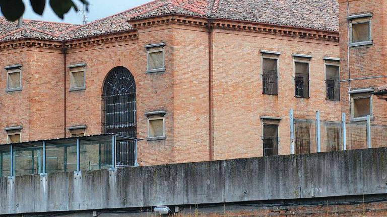 Forlì, diretta di Radio Maria dal carcere Forlì, diretta di Radio Maria dal carcere