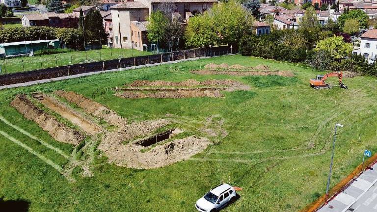 Cesena, nuovi asili per 170 bimbi: scavi archeologici pre-lavori Cesena, nuovi asili per 170 bimbi: scavi archeologici pre-lavori