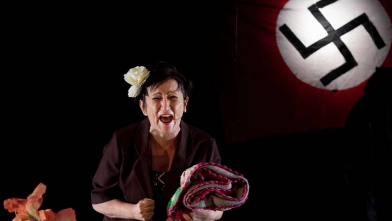 Come sorelle , Monica Mattioli al Comunale di Gambettola Come sorelle , Monica Mattioli al Comunale di Gambettola