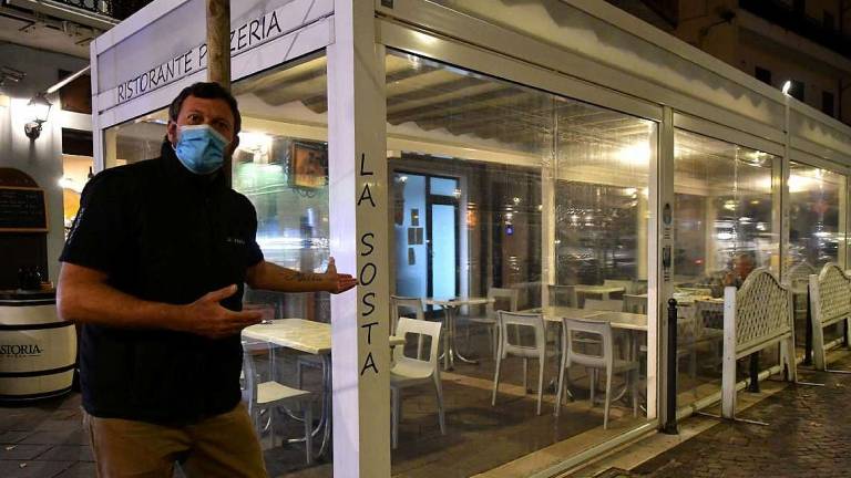 Forlì, Ascom: Metà dei locali starà chiusa Forlì, Ascom: Metà dei locali starà chiusa