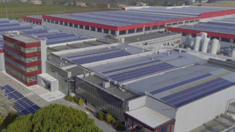 Ravenna, la corsa delle aziende al fotovoltaico Ravenna, la corsa delle aziende al fotovoltaico