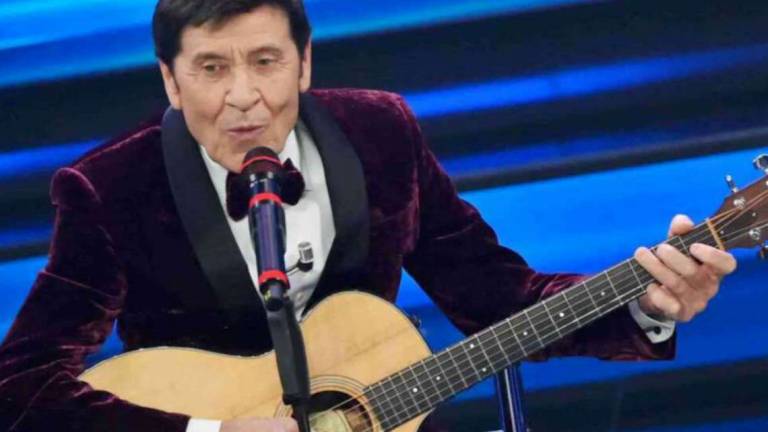 Rimini, Gianni Morandi parte in tour dallo Stadium di Rimini Rimini, Gianni Morandi parte in tour dallo Stadium di Rimini