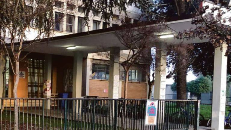 Cesena, freddo a scuola: i termometri di tecnici e studenti non coincidono Cesena, freddo a scuola: i termometri di tecnici e studenti non coincidono