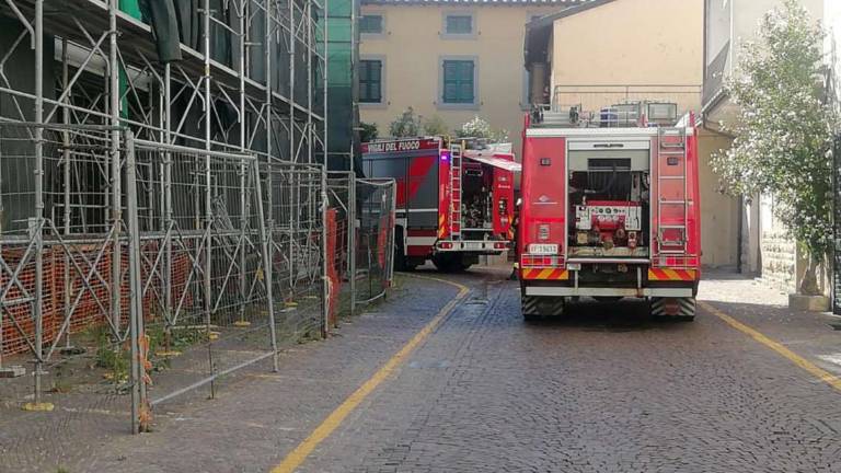 San Piero, allarme incendio al cantiere del municipio San Piero, allarme incendio al cantiere del municipio