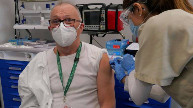 Imola, il medico: Un anno fa l'ospedale già pieno per Covid Imola, il medico: Un anno fa l'ospedale già pieno per Covid