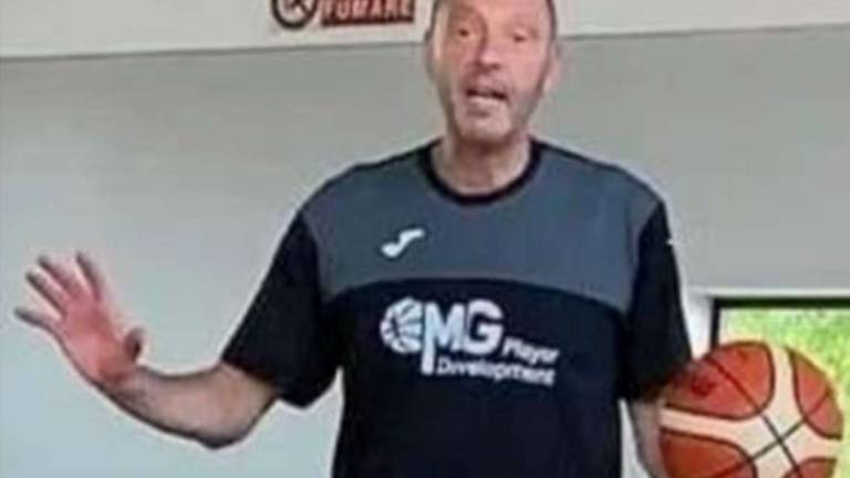 Basket B, Tigers, riecco Conti in panchina: Come stare in un film Basket B, Tigers, riecco Conti in panchina: Come stare in un film