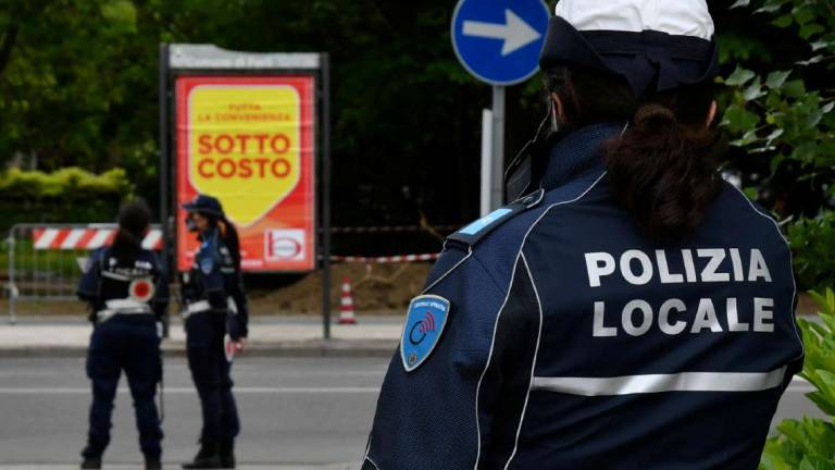 Forlì, il caso della municipale: niente bando per il comandante Forlì, il caso della municipale: niente bando per il comandante