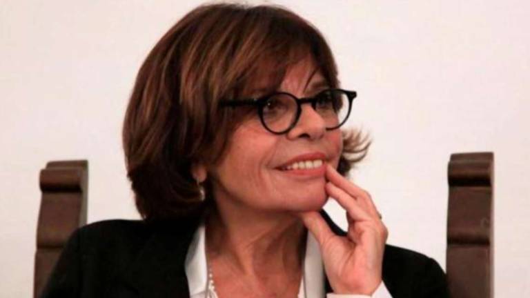 La scrittrice Ritanna Armeni al caffè letterario di Lugo La scrittrice Ritanna Armeni al caffè letterario di Lugo