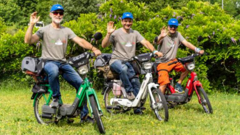 Giro d'Italia in Ciao: l'avventura solidale di tre forlivesi Giro d'Italia in Ciao: l'avventura solidale di tre forlivesi