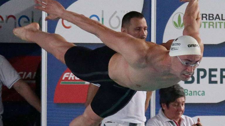 Nuoto, Scozzoli sotto i ferri: Se non recupero, mi ritiro Nuoto, Scozzoli sotto i ferri: Se non recupero, mi ritiro