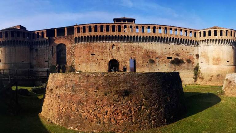 Imola, aperto il bando per i lavori alla Rocca opere da 5,2 milioni Imola, aperto il bando per i lavori alla Rocca opere da 5,2 milioni