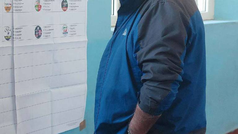 Ravenna, il Comune ai dipendenti: Vestite pesante e fate le scale Ravenna, il Comune ai dipendenti: Vestite pesante e fate le scale