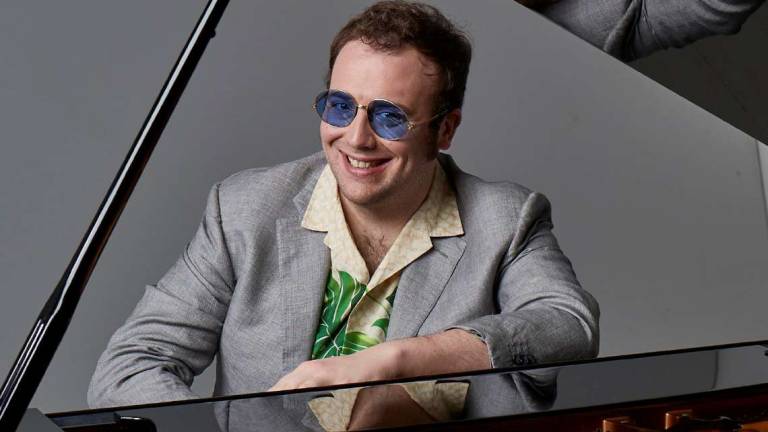 Raphael Gualazzi in concerto stasera a Sarsina Raphael Gualazzi in concerto stasera a Sarsina