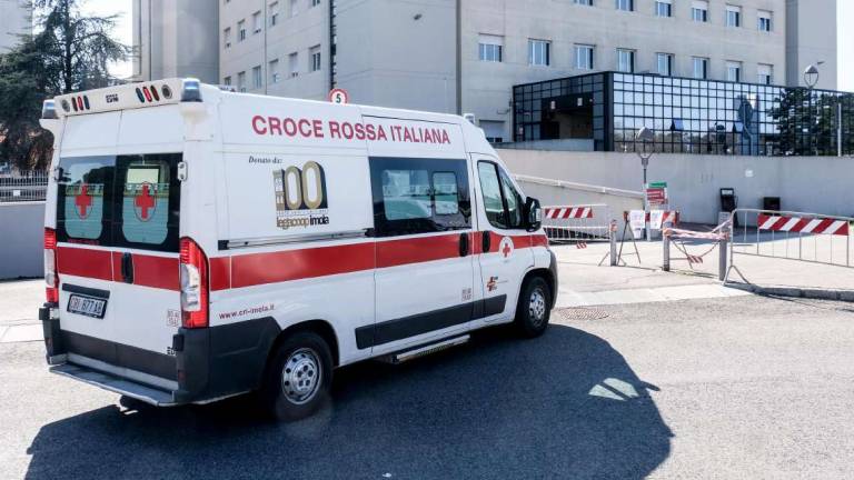 Imola, l'Ausl rinnova per 1,7 milioni i servizi con la Croce Rossa Imola, l'Ausl rinnova per 1,7 milioni i servizi con la Croce Rossa