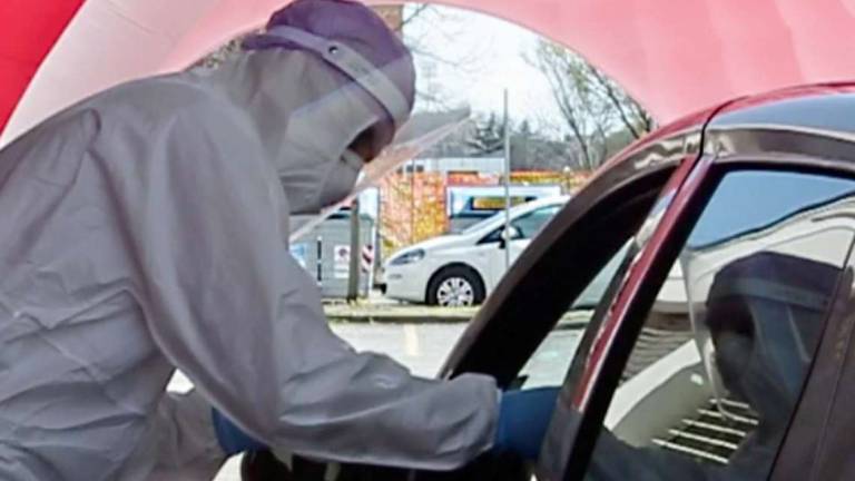 Covid, in Emilia-Romagna salgono ancora i positivi Covid, in Emilia-Romagna salgono ancora i positivi