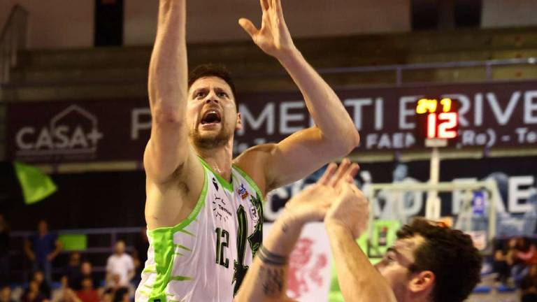 Basket B, Faenza-Rieti: che serata al Pala Cattani Basket B, Faenza-Rieti: che serata al Pala Cattani