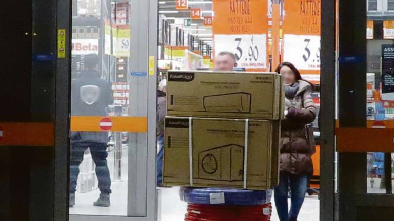 Rimini, Tecnomat apre e assume 150 persone Rimini, Tecnomat apre e assume 150 persone