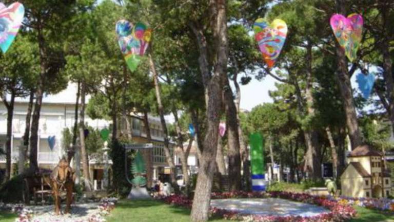 Sicurezza: nuove telecamere alle Indie e alla rotonda primo maggio di Milano Marittima Sicurezza: nuove telecamere alle Indie e alla rotonda primo maggio di Milano Marittima
