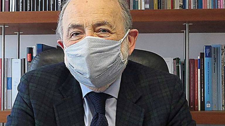 Covid, l'Ordine dei Medici di Rimini: Terza dose subito per salvare il Natale Covid, l'Ordine dei Medici di Rimini: Terza dose subito per salvare il Natale
