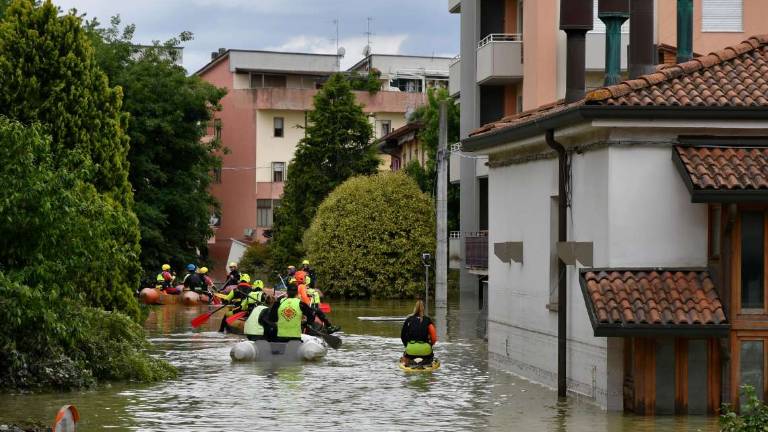 Forlì. Un mese fa: Abbandonate i piani bassi, il resto è storia Forlì. Un mese fa: Abbandonate i piani bassi, il resto è storia