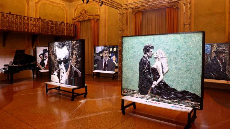 Imola, i rifiuti danno vita ai volti delle icone del cinema Imola, i rifiuti danno vita ai volti delle icone del cinema