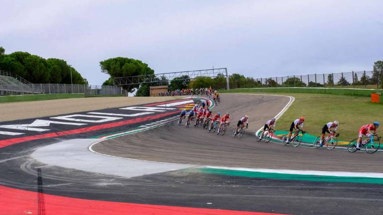 Imola, già mille iscritti per il Suzuki Bike Day Imola, già mille iscritti per il Suzuki Bike Day