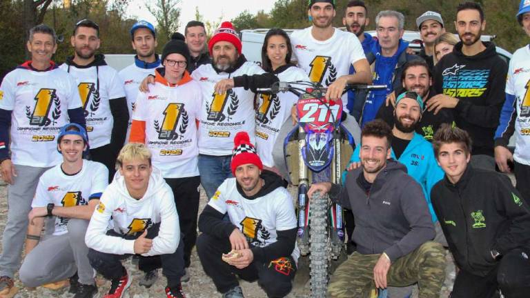 Motocross, Lolli campione regionale. Primo podio per Andrea Dovizioso Motocross, Lolli campione regionale. Primo podio per Andrea Dovizioso