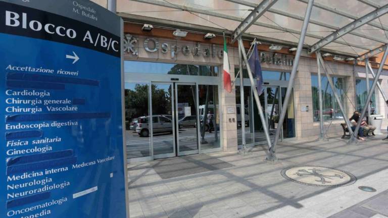 Rimini. Gravissima donna investita in bici, caccia al pirata Rimini. Gravissima donna investita in bici, caccia al pirata