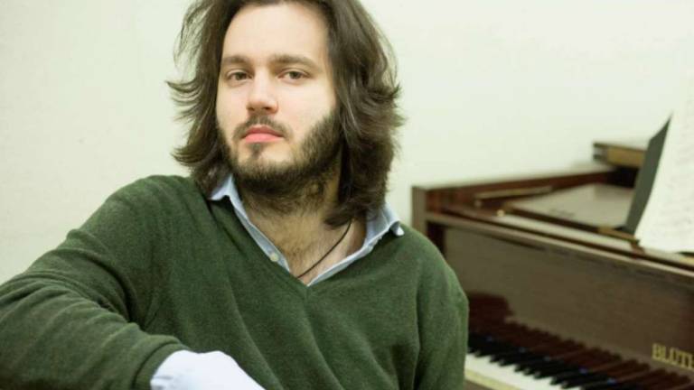 Il pianista Baryshevsky a Lugo: l'Ucraina che resiste suona così Il pianista Baryshevsky a Lugo: l'Ucraina che resiste suona così