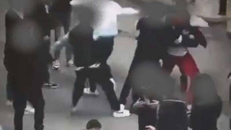 Milano Marittima, 20 nella rissa: dai video si arriverà alle denunce Milano Marittima, 20 nella rissa: dai video si arriverà alle denunce