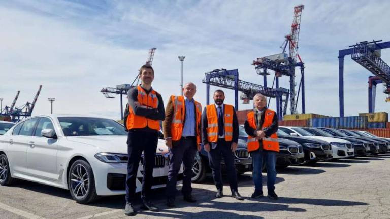 Porto di Ravenna hub per le supercar dirette in Oriente Porto di Ravenna hub per le supercar dirette in Oriente