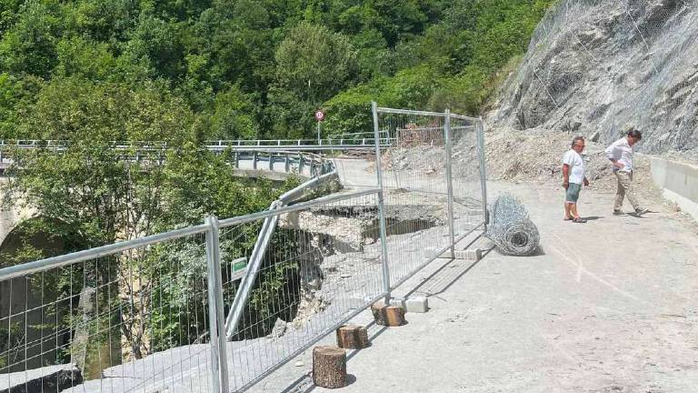 Sarsina, 4 mesi per riaprire la statale: malumori Sarsina, 4 mesi per riaprire la statale: malumori