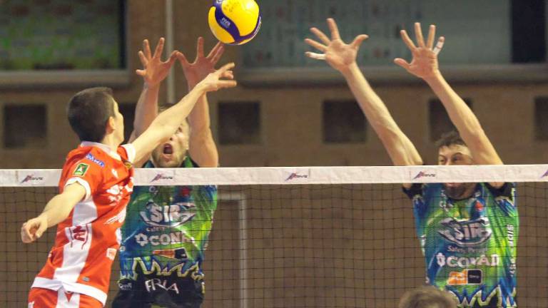 Volley Superlega, per la Consar Rcm arrivano due partite decisive Volley Superlega, per la Consar Rcm arrivano due partite decisive