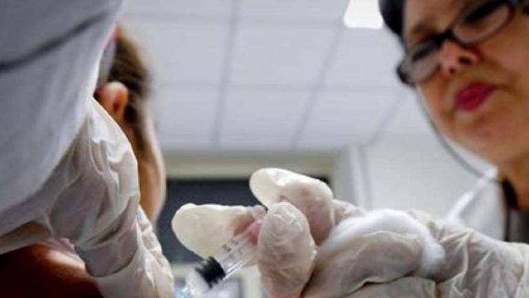 Vaccino antinfluenzale, da Milano lo cercano in farmacia a Ravenna Vaccino antinfluenzale, da Milano lo cercano in farmacia a Ravenna