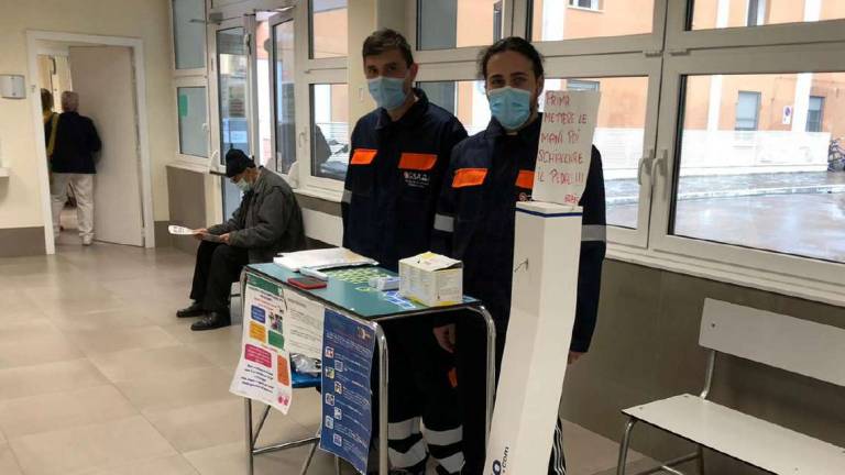 Coronavirus: cambio appalto e disagi negli ospedali di Cesena Coronavirus: cambio appalto e disagi negli ospedali di Cesena