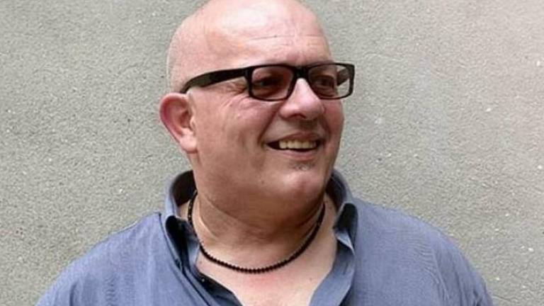 Ravenna, l'ultima lettera dell'autista del 118 morto per Covid: Grazie per la delicatezza nell'asciugare le mie lacrime Ravenna, l'ultima lettera dell'autista del 118 morto per Covid: Grazie per la delicatezza nell'asciugare le mie lacrime