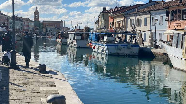 Mano amputata sul peschereccio a Cesenatico: Colpa di un'onda Mano amputata sul peschereccio a Cesenatico: Colpa di un'onda