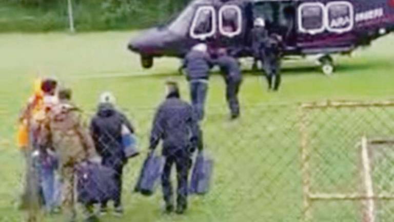 Tredozio. Altri venti evacuati, finite le scorte alimentari: Qui è venuto giù tutto Tredozio. Altri venti evacuati, finite le scorte alimentari: Qui è venuto giù tutto