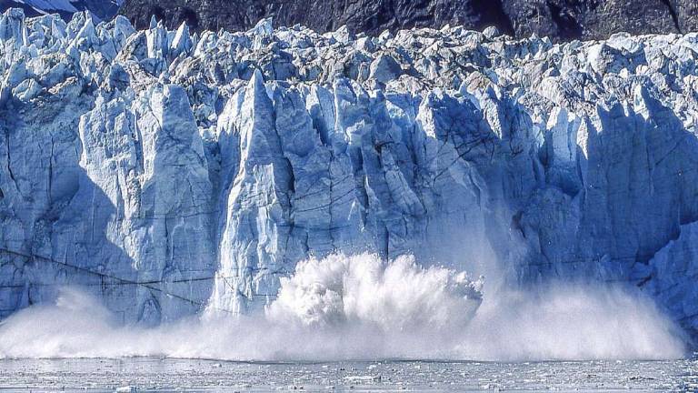 La Terra continua a bruciare e l’uomo fa poco per raffreddarla La Terra continua a bruciare e l’uomo fa poco per raffreddarla
