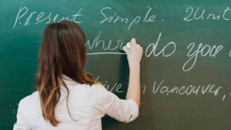 Cesena, 120 docenti dei licei bocciano la novità dei super prof Cesena, 120 docenti dei licei bocciano la novità dei super prof