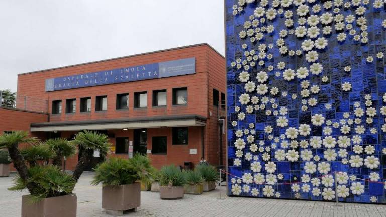 Ausl Imola, Panieri rassicura: Investiremo anche sul personale Ausl Imola, Panieri rassicura: Investiremo anche sul personale