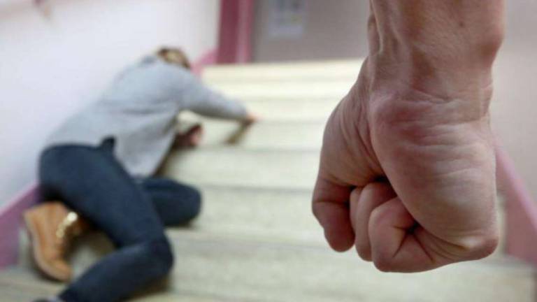 Cesena, Codice Rosso: altre due donne picchiate dai compagni Cesena, Codice Rosso: altre due donne picchiate dai compagni