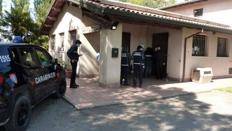 Ravenna, il dottor Guerra davanti al giudice: i fedelissimi si mobilitano per il veterinario Ravenna, il dottor Guerra davanti al giudice: i fedelissimi si mobilitano per il veterinario