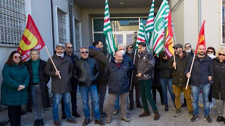 Ravenna, niente aumenti: ispettori del lavoro verso lo sciopero Ravenna, niente aumenti: ispettori del lavoro verso lo sciopero