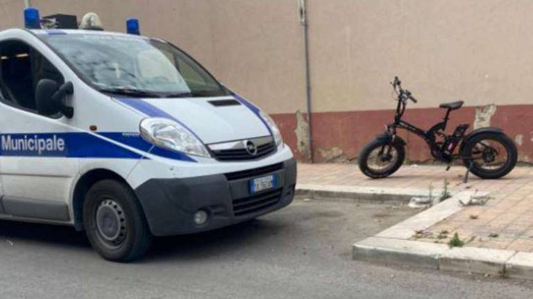 Cesena: cade con l'e-bike, gravissimo 44enne Cesena: cade con l'e-bike, gravissimo 44enne