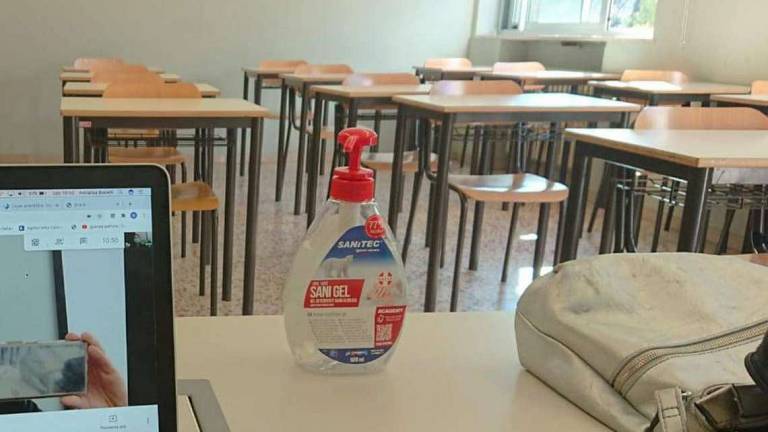 Covid, tra Forlì e Rimini 14 classi sono già in dad Covid, tra Forlì e Rimini 14 classi sono già in dad