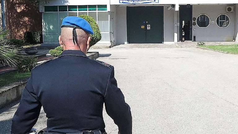 Rimini. In cella per tentato omicidio: salvato dal suicidio Rimini. In cella per tentato omicidio: salvato dal suicidio